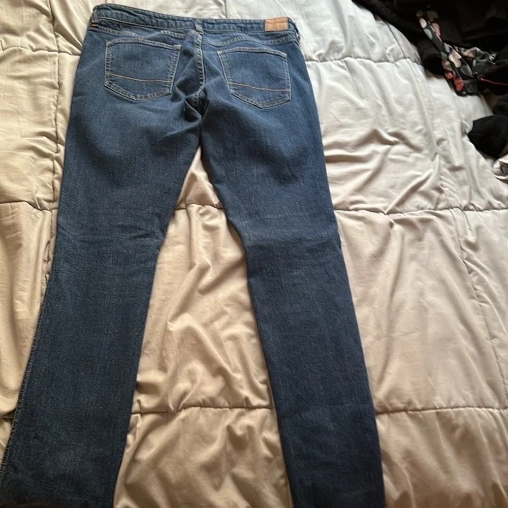 2 forever 21 jeans and 1 almost famous jeans brand ( total of 3 jeans )